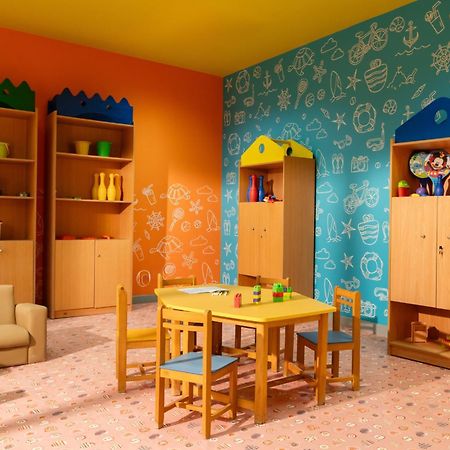 Hotel Jaz Neo Almazino, Almaza Bay Majid Abu Zayd Zewnętrze zdjęcie